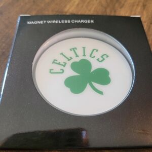 Celtics Magnet Wireless Charger